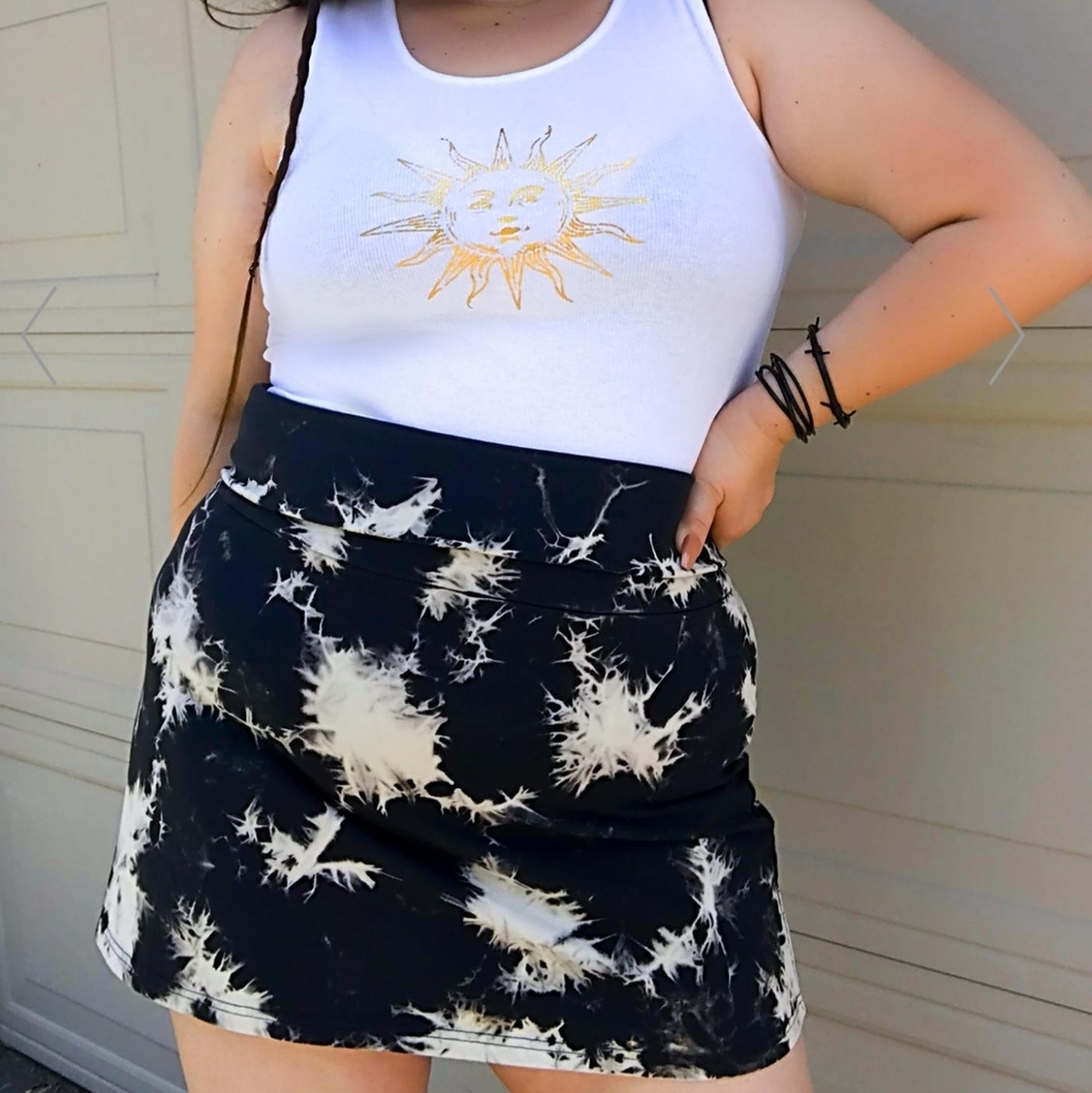 dELiA*s Tie Dye Mini Skirt